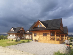 DOMEK POD LIMBAMI IV, Kluszkowce